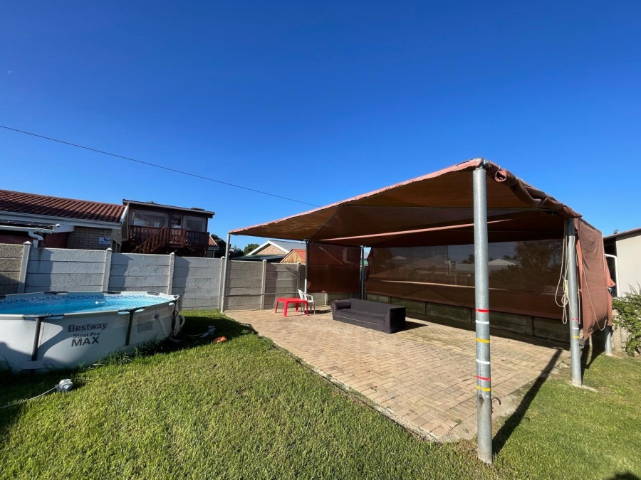 2 Bedroom Property for Sale in Noorsekloof Eastern Cape